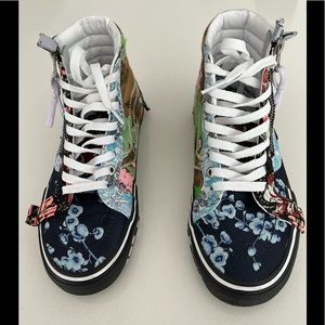 Vasn flora snickers Size 6